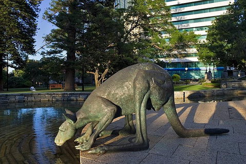 Wonderful Perth Self-Guided Audio Tour - Restaurant Gold Coast 3