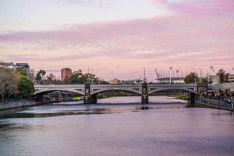 Summer Twilight Cruise On The Yarra River - Restaurant Gold Coast 3