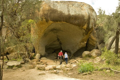 2-Day Wave Rock, York, Wildflowers & Aboriginal Experience - Restaurant Gold Coast 3