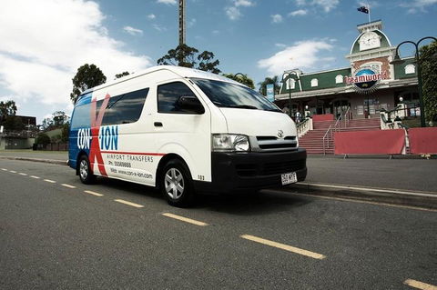 Gold Coast Airport Arrival Transfer - Restaurant Gold Coast 0