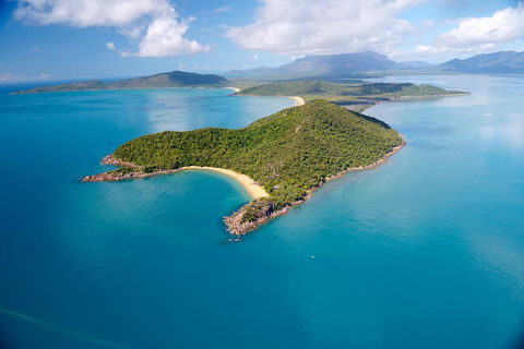 60-Minute Palm Island Scenic Helicopter Flight From Townsville - Restaurant Gold Coast 3