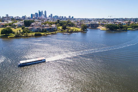 Swan Valley Gourmet Wine Cruise From Perth - Restaurant Gold Coast 5