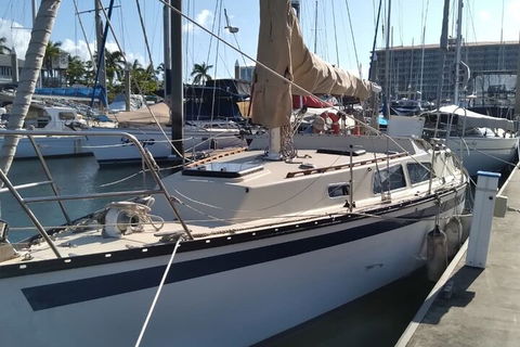 Townsville Small Group Sunset Sail Sailing Cruise Boat Tour Charter Hire - Restaurant Gold Coast 3