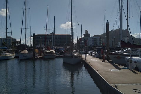 Townsville Small Group Sunset Sail Sailing Cruise Boat Tour Charter Hire - Restaurant Gold Coast 5