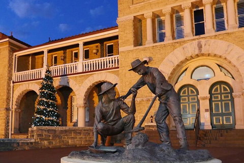 The Perth Mint: Guided Heritage Tour And Gold Pour - Restaurant Gold Coast 3