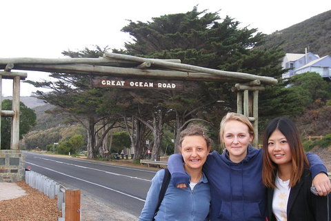Full-Day Great Ocean Road And 12 Apostles Sunset Tour From Melbourne - Restaurant Gold Coast 1