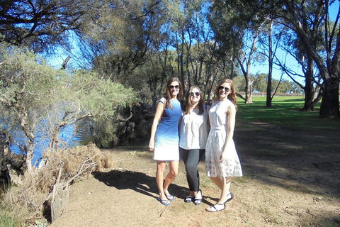 Swan Valley River Cruise And Wine Tasting Day Trip From Perth - Restaurant Gold Coast 4
