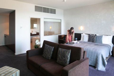 3 Day Port Lincoln And Coffin Bay Private Tour - Restaurant Gold Coast 3