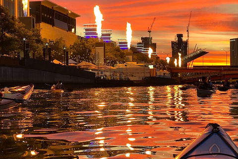 Melbourne Sunset Kayaking Experience With Dinner - Restaurant Gold Coast 4