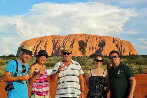 Ayers Rock Day Trip From Alice Springs Including Uluru, Kata Tjuta And Sunset BBQ Dinner - Restaurant Gold Coast 0