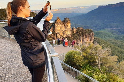 Ultimate Blue Mountains Waterfalls, Walks & Sunset PRIVATE Tour - Restaurant Gold Coast 1