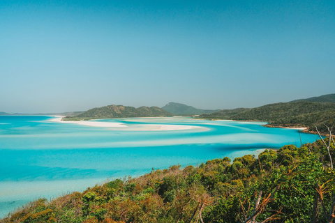 Whitehaven Beach And Hill Inlet Lookout Full-Day Snorkeling Cruise By High-Speed Catamaran - Restaurant Gold Coast 0