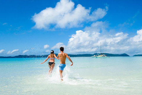 Whitehaven Beach And Hill Inlet Lookout Full-Day Snorkeling Cruise By High-Speed Catamaran - Restaurant Gold Coast 4