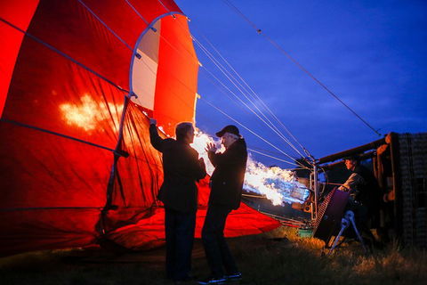 Yarra Valley Balloon Flight At Sunrise - Restaurant Gold Coast 1