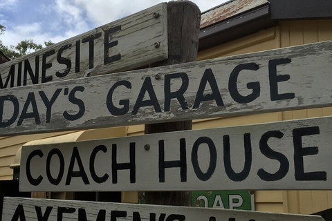 Private Tour To Paronella Park, Historic Village Herberton And Wild Life Wallaby - Restaurant Gold Coast 1