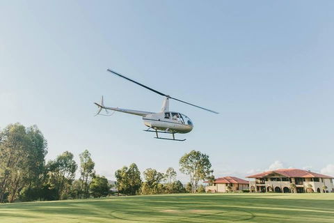 Helicopter Tour Of Hunter Valley In New South Wales With Lunch - Restaurant Gold Coast 1