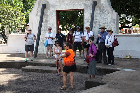 Darwin Walking Tour: World War II Reflections - Restaurant Gold Coast 4