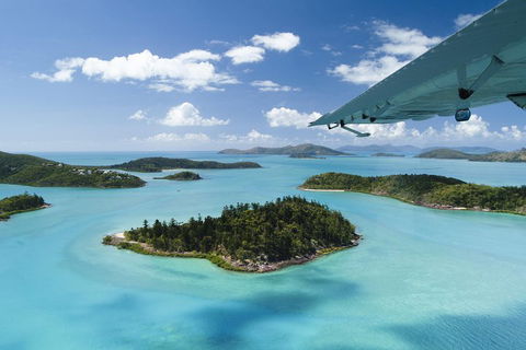 Whitsunday Islands And Heart Reef Scenic Flight - 70 Minutes - Restaurant Gold Coast 4