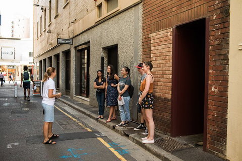 Guided Walking Tour In Adelaide - Restaurant Gold Coast 1