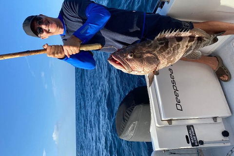 1/2 Day 5 Hour Offshore Fishing Charter - Restaurant Gold Coast 5