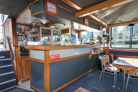 90min Brisbane River Cruise/Tour - Restaurant Gold Coast 4