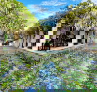 Women's History Walking Tour with Local Guide in Canberra - Restaurant Gold Coast