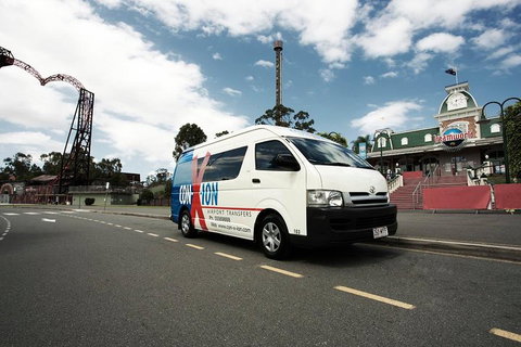 Gold Coast Airport And Theme Park Travel Pass - Restaurant Gold Coast 0