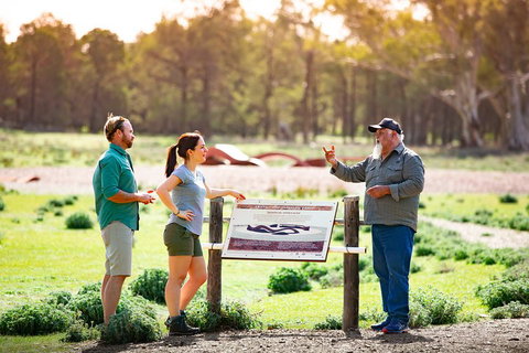 Yura Udnyu - Our Culture, Your Culture (Aboriginal Cultural Walk) - Restaurant Gold Coast 3