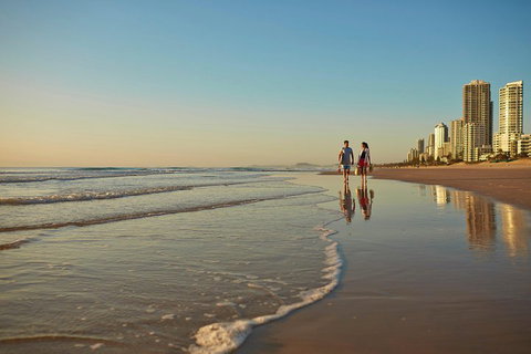 Springbrook National Park & Gold Coast Full Day Luxury Tour From Brisbane - Restaurant Gold Coast 1