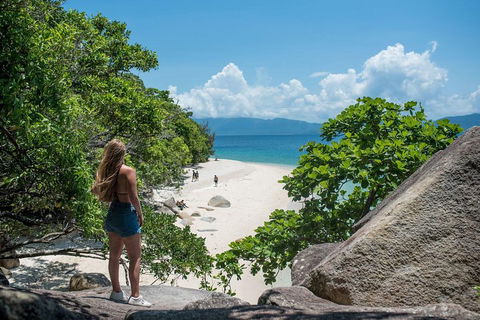 Fitzroy Island Day Trip From Cairns - Restaurant Gold Coast 3