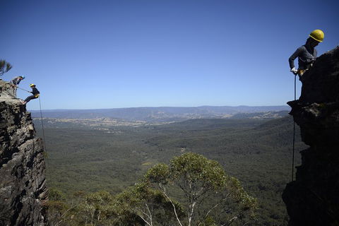Half-Day Abseiling Adventure In Blue Mountains National Park - Restaurant Gold Coast 0
